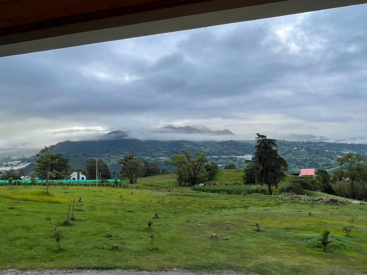Cucuate Hospedaje Choachi Luaran gambar